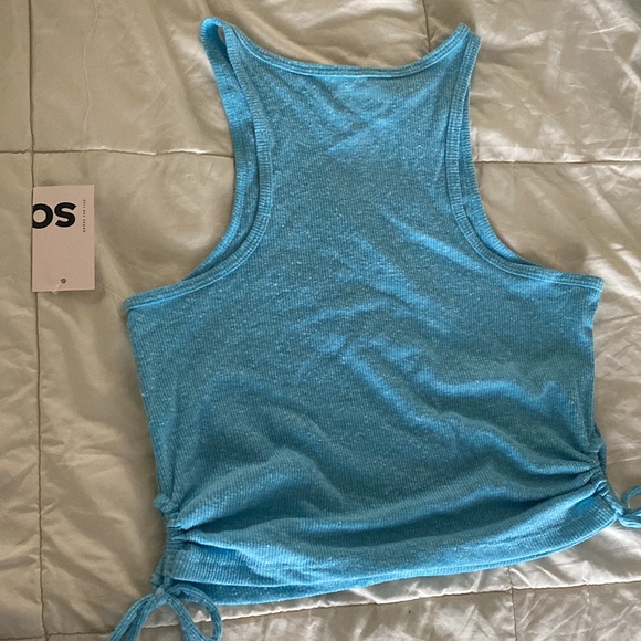 nwt cropped tank top - Picture 3 of 4